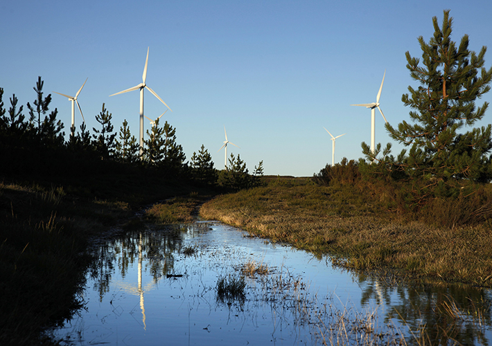 foto noticia Iberdrola firma el primer préstamo energético en Europa vinculado a la reducción del consumo de agua.